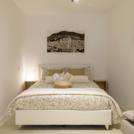 Casa Falcucci Gubbio Eksteriør bilde