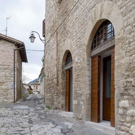Casa Falcucci Gubbio Eksteriør bilde